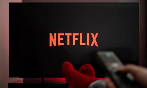 Addio a Netflix su vecchi Smart TV: ecco i modelli che si spegneranno da oggi