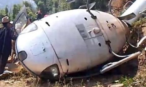 Terrore in Nepal, elicottero si schianta durante l&rsquo;atterraggio nel distretto di Khotang