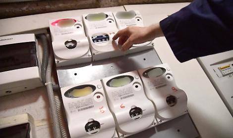 Bollette, addio attese infinite: il cambio fornitore diventa "lampo" in 24 ore