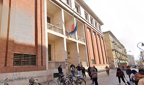 Torino perde un pezzo di storia: in vendita il palazzo dove &egrave; nata la radio Rai