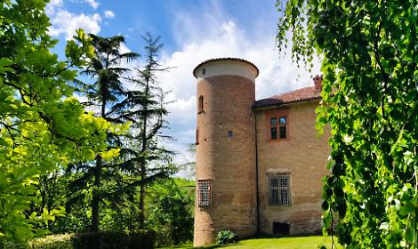 Quattro Torri Arignano