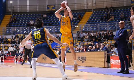 Per la Reale Mutua alla vigilia di Pasqua c'&egrave; la sfida casalinga contro Ruvo di Puglia