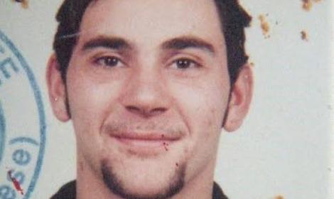 Evade il pluriomicida Elia Del Grande, la fidanzata: &laquo;Il mio compagno non &egrave; pericoloso&raquo;