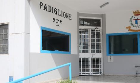 Detenuti senza voce: in carcere si studia, ma non si pu&ograve; raccontare (ai giornali)