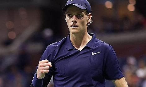 Jannik Sinner &egrave; tornato n. 1, ma Carlos Alcaraz medita gi&agrave; il controsorpasso