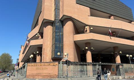 &laquo;Nomade digitale&raquo; dello spaccio: da Bangkok al carcere, condannato il 26enne del &ldquo;supermercato della droga&rdquo; online