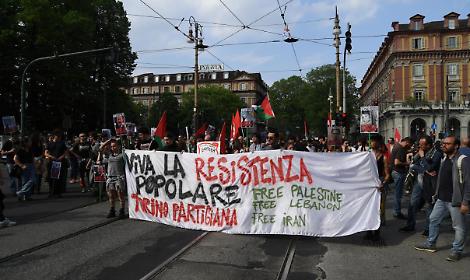 Le immagini dal corteo pro Palestina