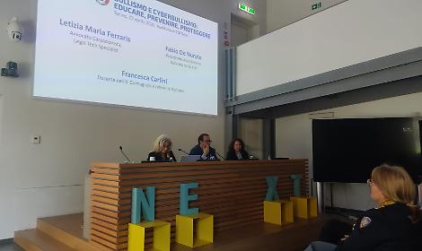 Bullismo e cyberbullismo: la violenza che non lascia lividi