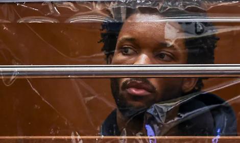 Il cantante D4vd a processo per omicidio e pedopornografia