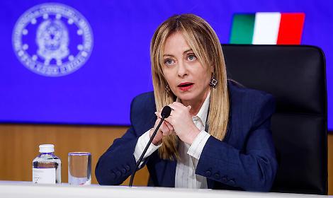 Meloni annuncia: &laquo;Nuova proroga per il taglio delle accise, priorit&agrave; al gasolio&raquo;