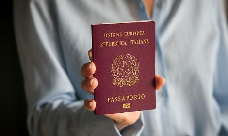 Cittadinanza, la Consulta blinda il decreto: respinte le contestazioni partite da Torino
