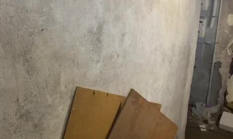 Cantine da quarto mondo nelle case Atc di via Ghedini, la video-denuncia degli inquilini