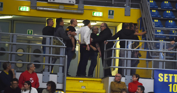 Turin Basketball Brawl: Police Intervention & Daspo Orders