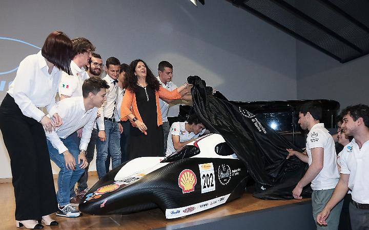 Ecco l’auto all’idrogeno del Politecnico: Percorre 2.400 chilometri con un litro