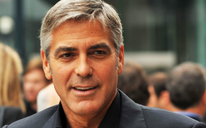 Clooney, la vita e i rimpianti: "Com'è bello avere 64 anni"
