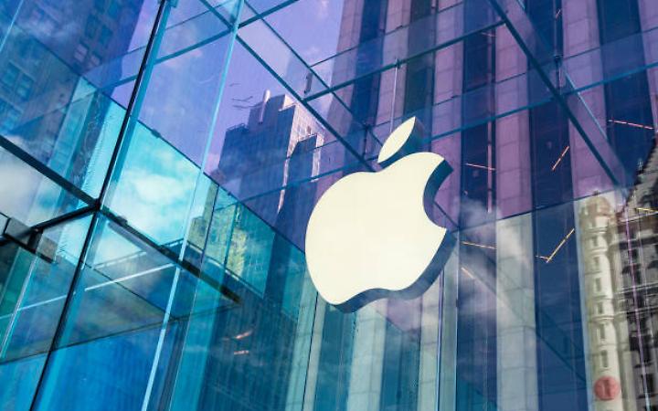 Apple guarda al 2027: tra iPhone pieghevoli, smart glasses e una nuova Siri