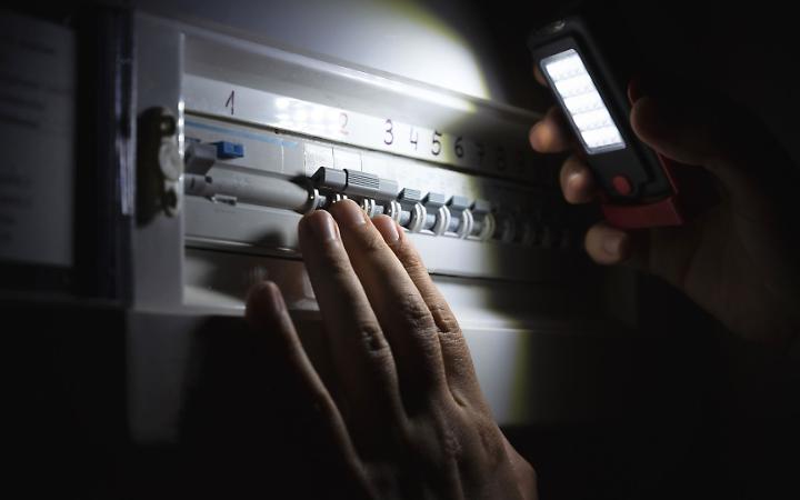 Guasto alla rete elettrica a Leini: blackout nella frazione Tedeschi