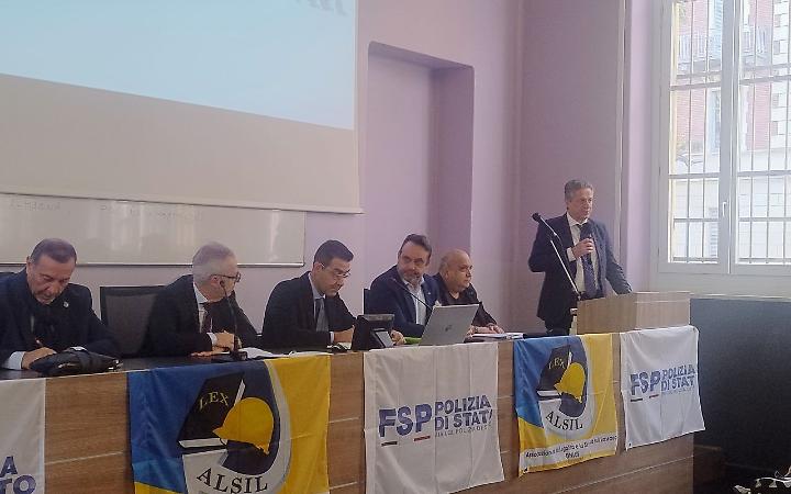 Poliziotto di quartiere ed euro-fondi: la ricetta per la criminalità torinese