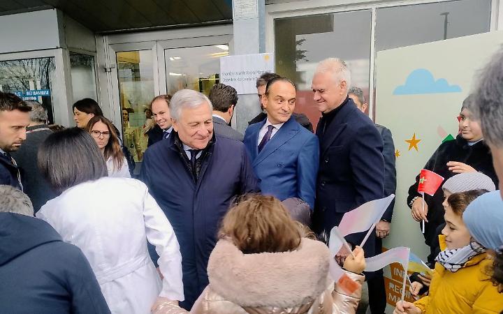 Azione &ldquo;corteggiata&rdquo; a destra e sinistra. Tajani: &laquo;Saremo la forza rassicurante&raquo;