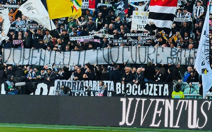 Juventus, striscione per Domenico: &ldquo;Il tuo cuore batte con noi&rdquo;
