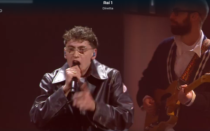 Ecco chi &egrave; l'ospite misterioso della serata