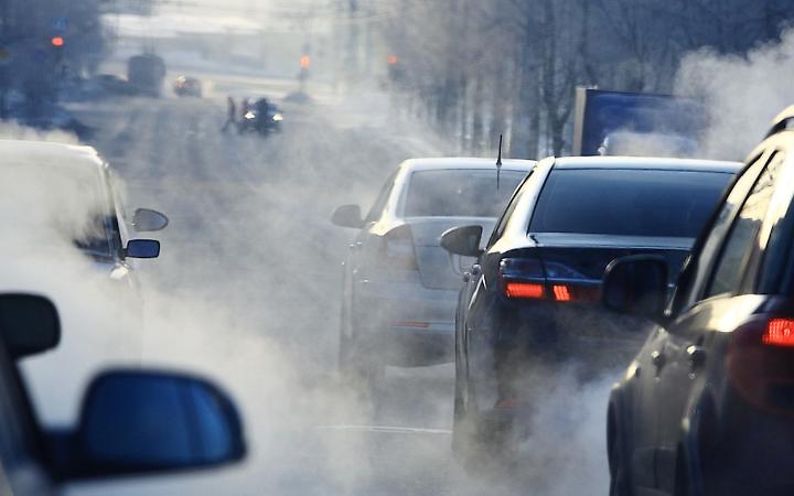 Torino, stop al semaforo antismog rosso: tornano a circolare i diesel Euro 5