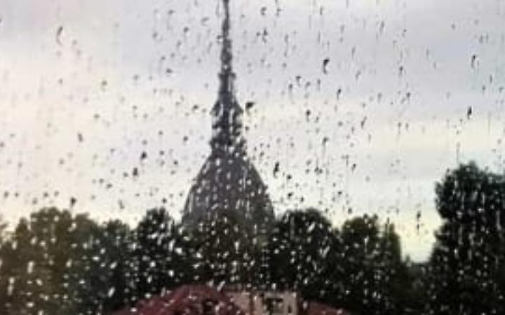 Cosa si dice in giornate (piovose) come queste, in Piemontese?