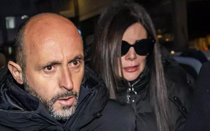 Crans‑Montana, sequestrati beni di lusso ai coniugi Moretti: auto, orologi e pistola sotto chiave