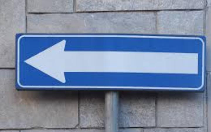 Chivasso, nuovo senso unico in via 4 Novembre: proteste dei residenti del Nord Ferrovia