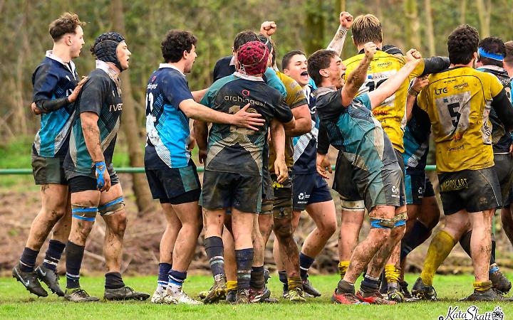 Per l'Iveco CUS Torino una vittoria che vale oro in serie A1, successo anche per il VII