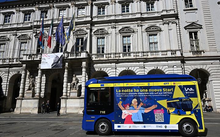 Torino rivoluziona la notte: arriva Star Plus, il bus (taxi) che ti riporta a casa