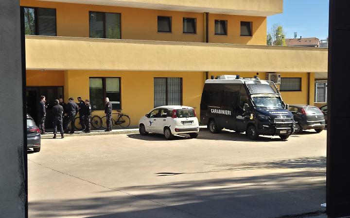 I carabinieri al Cpr di corso Brunelleschi