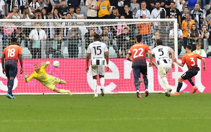 Juve, Pinsoglio e il bigliettino segreto consegnato a Di Michele prima del rigore: ecco cosa c'era scritto (FOTO)