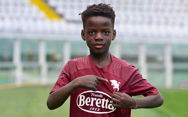 Era un campioncino del Toro il bimbo morto in autostrada sulla moto del pap&agrave;