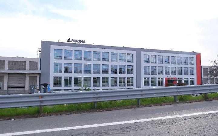 Automotive, la Magna Olsa al fondo Mutares: come cambia l'indotto a Torino (mentre Fiat spinge in Algeria)