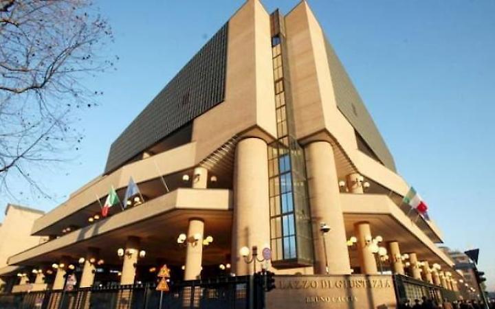 Fatture false e &ldquo;cartiere&rdquo; nel settore hi-tech: 16 condanne nel processo Labirinto