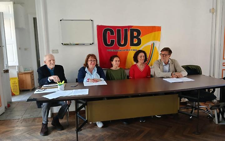 Mamma-insegnante esclusa