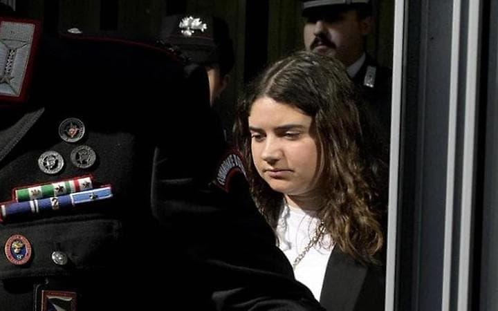 Oggi la sentenza per Chiara Petrolini, sepell&igrave; i due neonati in giardino, l'accusa chiede 26 anni