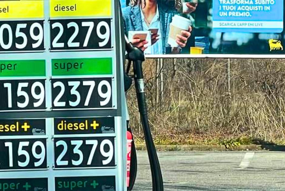 benzina diesel prezzi