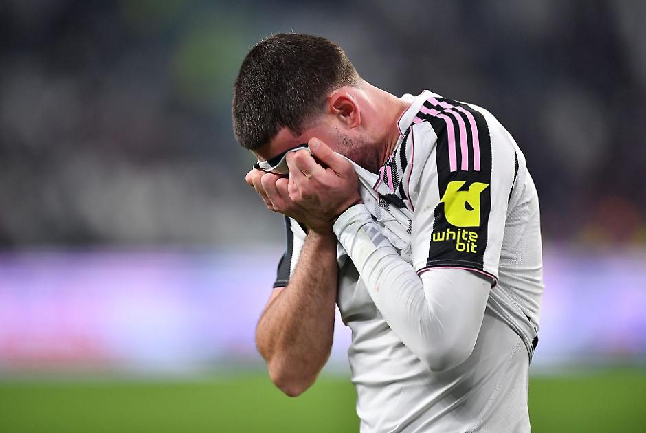 Dalla Juve all'Arsenal, si allarga la rete dei calciatori delle notti folli tra gas e donne: ecco chi sono