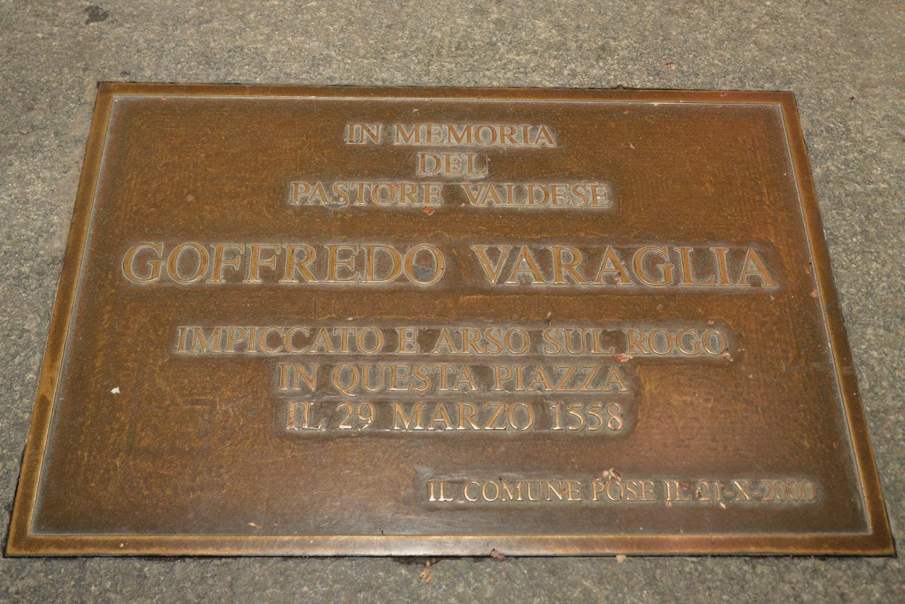 Lapide in memoria del Pastore Valdese, Goffredo Varaglia