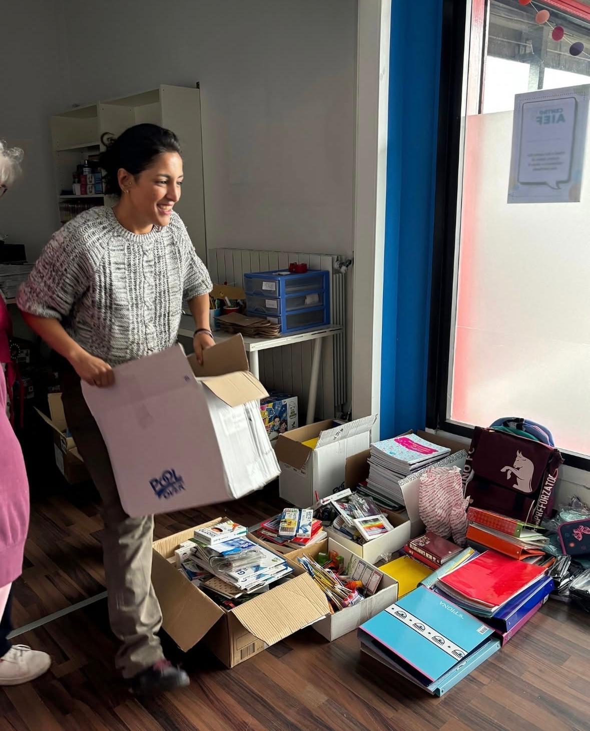 Al termine del mese, i volontari della Fondazione confezioneranno pacchi di cartoleria mista, che verranno distribuiti a ottobre attraverso la rete di associazioni e parrocchie con cui AIEF collabora